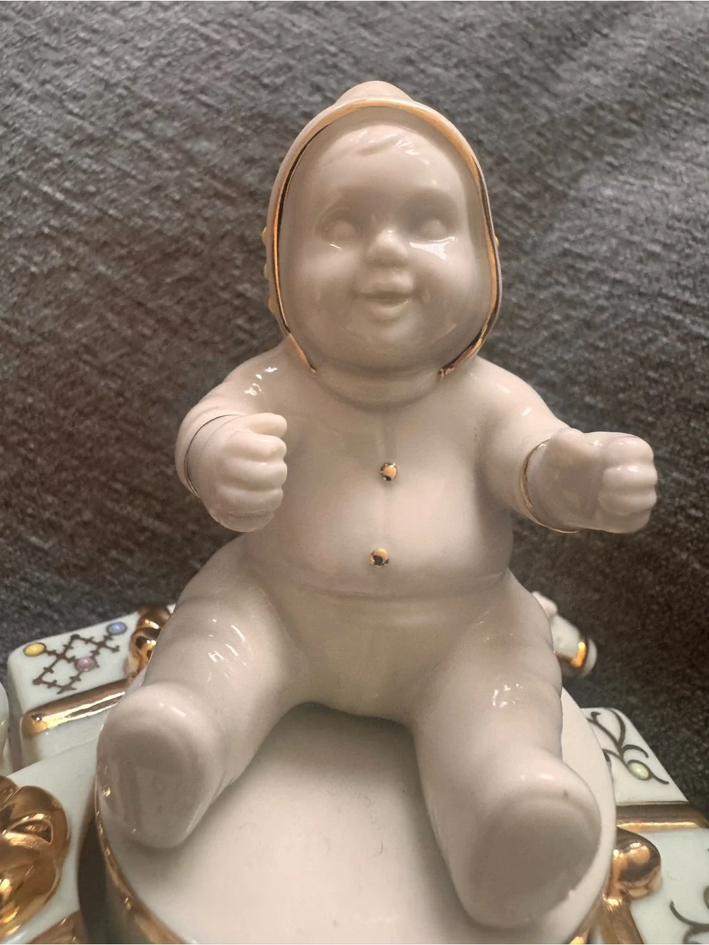 Lenox CHINA JEWELS™ MUSICAL FIGURINE BABY BLOCKS 